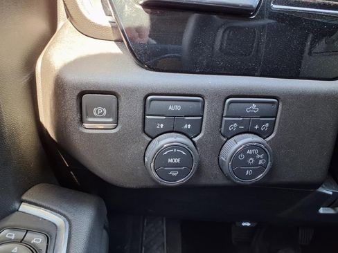 Used 2024 Chevrolet Silverado 1500 RST image 16