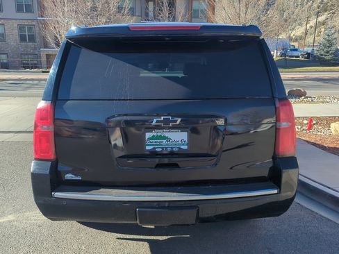 Used 2016 Chevrolet Suburban LTZ image 7
