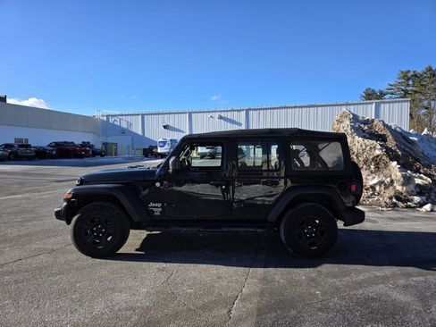 Used 2020 Jeep Wrangler Unlimited Sport image 4