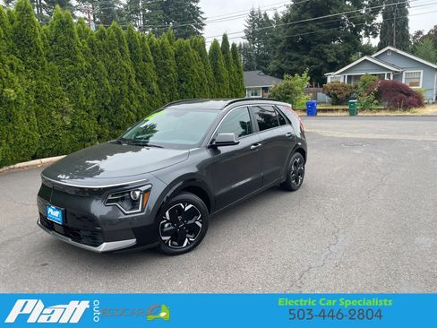 Used 2023 Kia Niro Wind FWD image 3