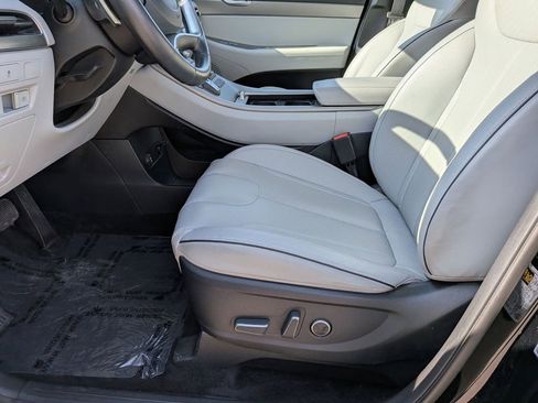 Used 2025 Hyundai Palisade SEL FWD image 23