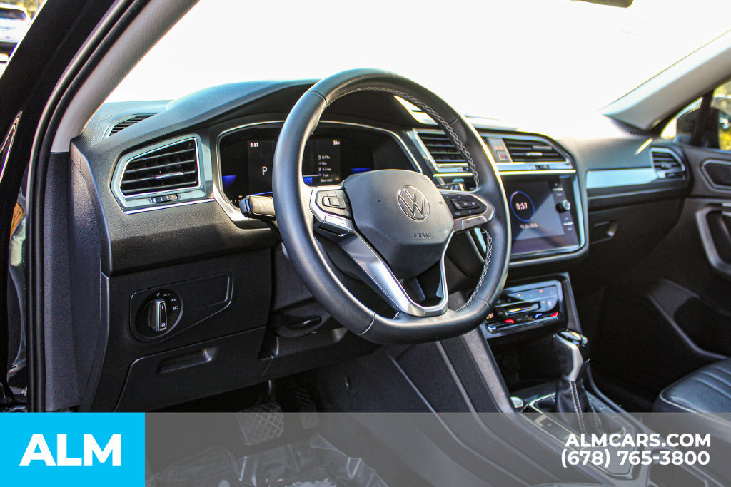 Used 2022 Volkswagen Tiguan SE FWD image 34