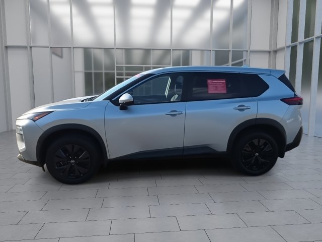 Certified 2022 Nissan Rogue SV AWD/4WD image 5