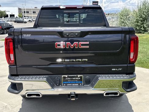 Used 2023 GMC Sierra 1500 SLT w/ SLT Convenience Package AWD/4WD image 10