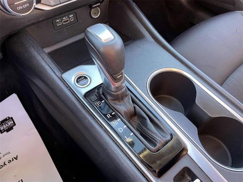 Used 2019 Nissan Altima 2.5 SV image 22