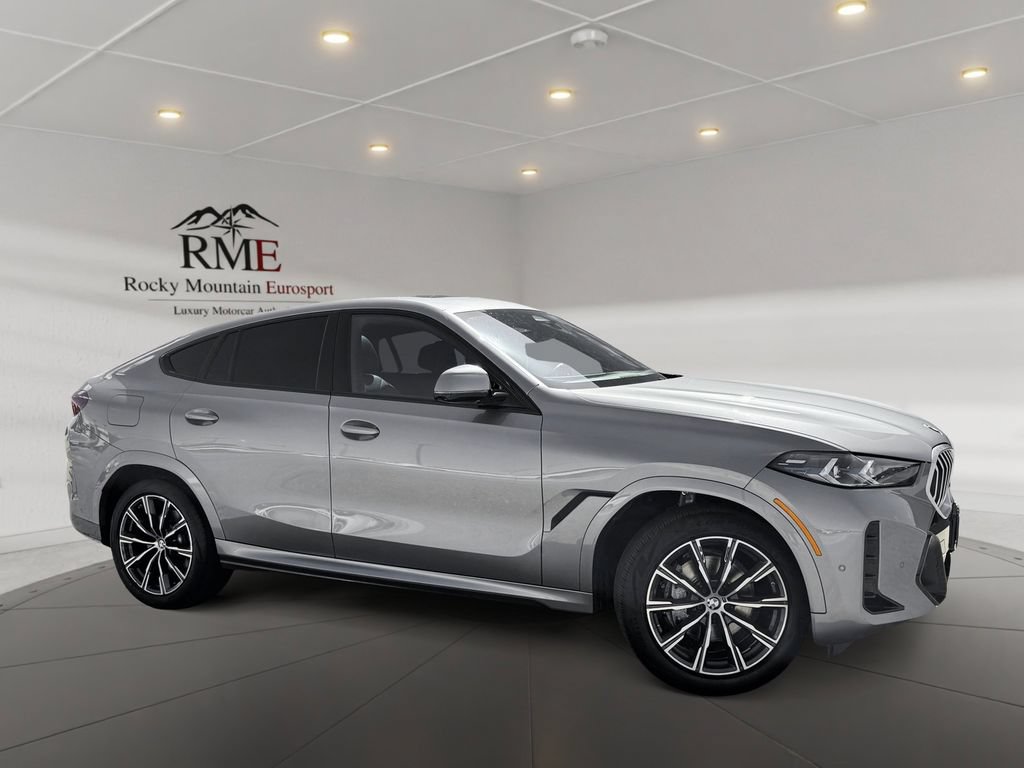 Used 2025 BMW X6 xDrive40i w/ Climate Comfort Package AWD/4WD image 1