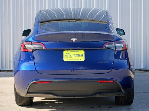 Used 2023 Tesla Model Y Long Range image 52