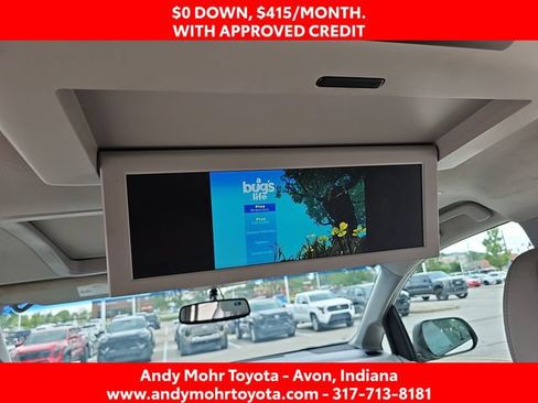 Used 2017 Toyota Sienna XLE Premium FWD image 29