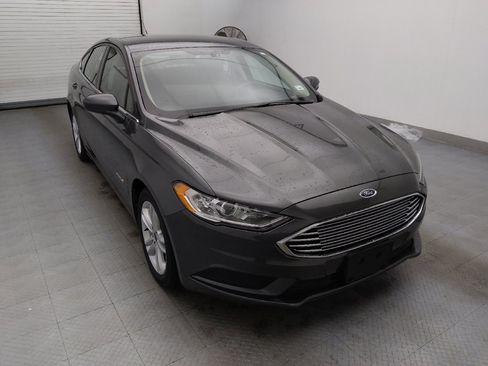 Used 2018 Ford Fusion S image 13