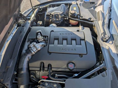 Used 2007 Jaguar XK Coupe image 16