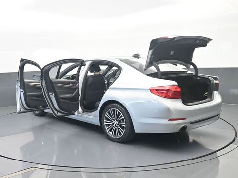 Used 2020 BMW 530i w/ Convenience Package image 75