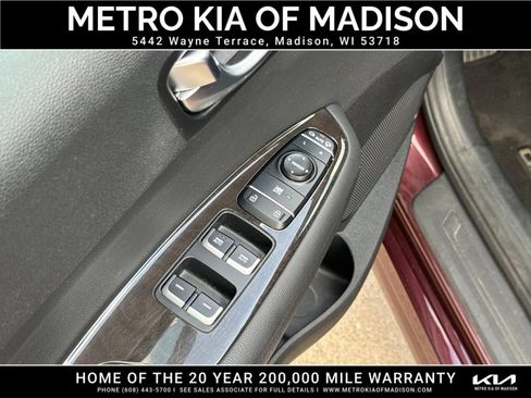 Used 2017 Kia Optima EX w/ Premium Package FWD image 12