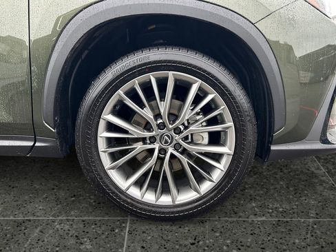 Used 2025 Lexus NX 350h AWD w/ Premium Package image 9