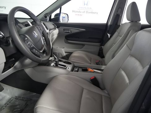 Used 2019 Honda Ridgeline RTL-T image 14