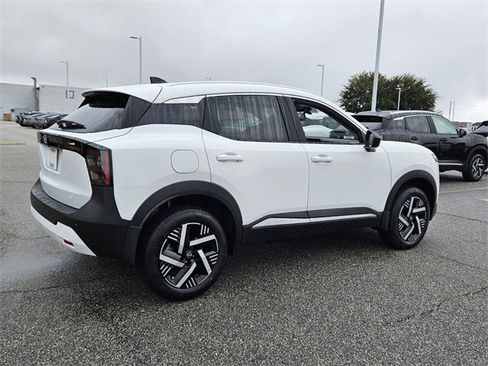 New 2026 Nissan Kicks SV image 13