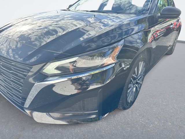 Certified 2024 Nissan Altima 2.5 SV FWD image 11