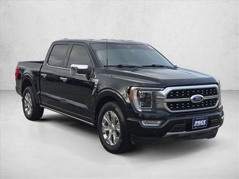 Used 2023 Ford F150 Platinum image 3