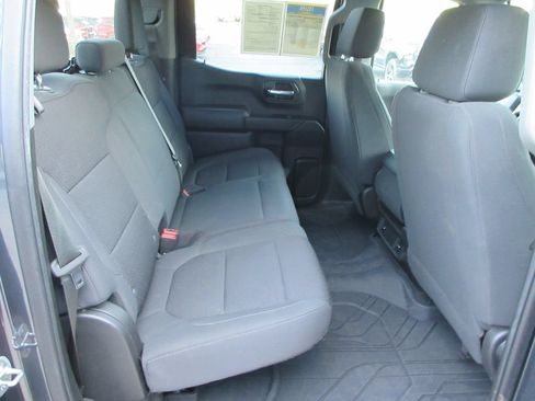 Certified 2022 Chevrolet Silverado 1500 Custom w/ Safety Confidence Package AWD/4WD image 18