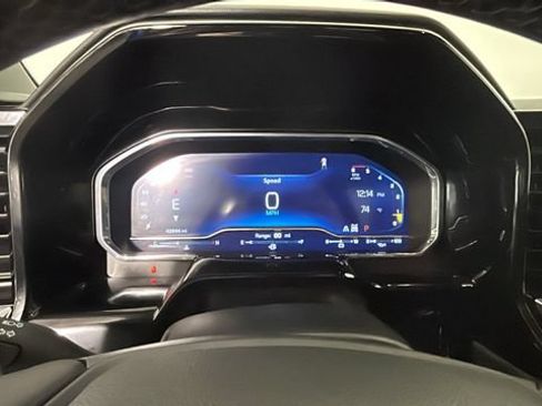 Used 2023 Chevrolet Silverado 1500 RST AWD/4WD image 18
