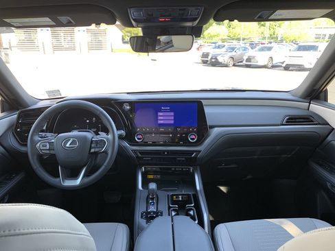 Used 2025 Lexus TX 350 AWD w/ Technology Package image 30