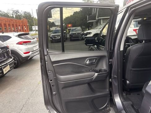 Used 2023 Honda Ridgeline RTL-E image 15