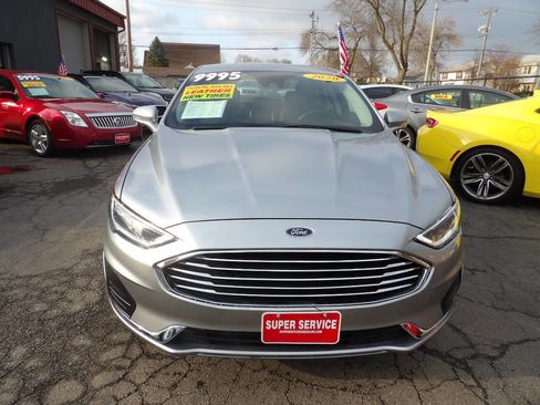 Used 2020 Ford Fusion SEL image 2