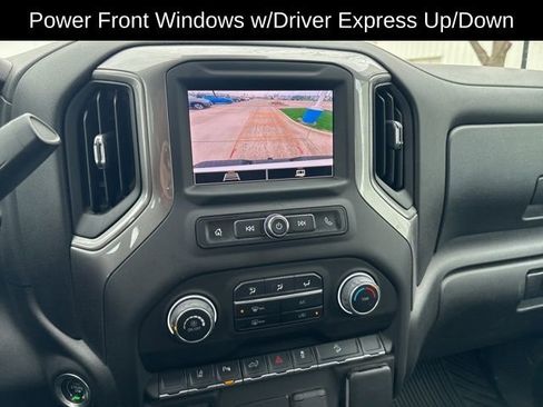 Used 2024 Chevrolet Silverado 2500 Custom w/ Custom Value Package image 16