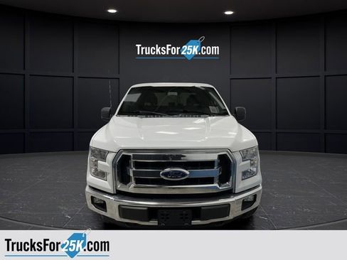 Used 2015 Ford F150 XLT image 9