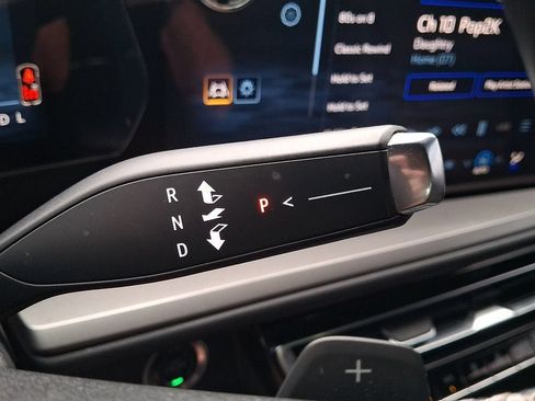 Certified 2024 Chevrolet Traverse LS FWD image 16