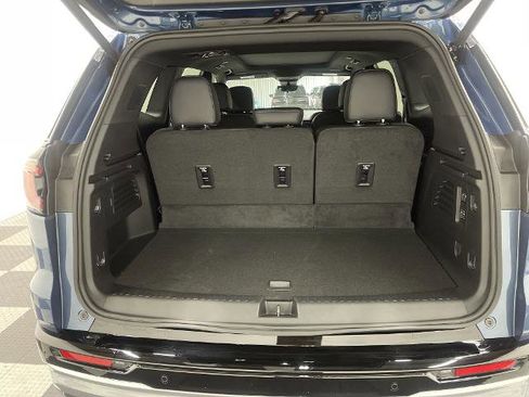 New 2026 GMC Acadia Denali FWD image 13