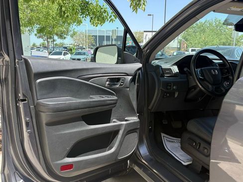Used 2021 Honda Pilot Special Edition image 15