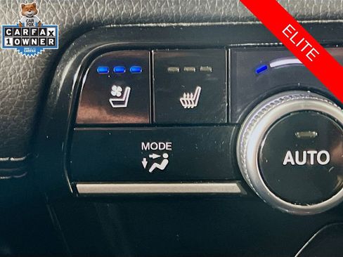 Used 2024 Honda Pilot Elite image 21