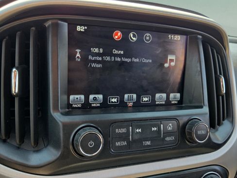 Used 2016 GMC Canyon SLE w/ SLE Convenience Package image 26