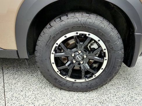 Used 2025 Nissan Pathfinder Rock Creek AWD/4WD image 9