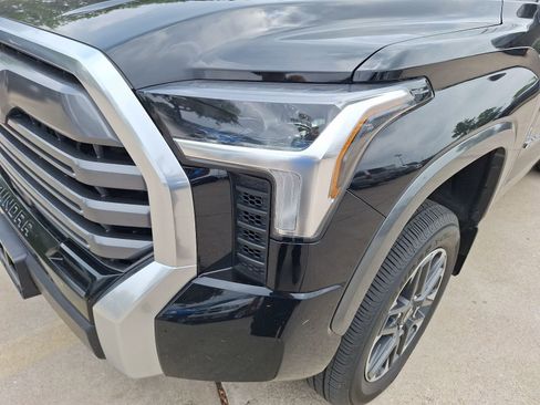 Used 2025 Toyota Tundra Limited w/ Power Package AWD/4WD image 10