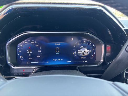 New 2026 Chevrolet Silverado 1500 LT w/ Z71 Off-Road Package AWD/4WD image 15
