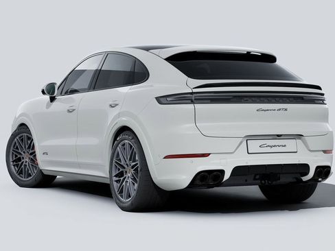New 2026 Porsche Cayenne GTS image 3
