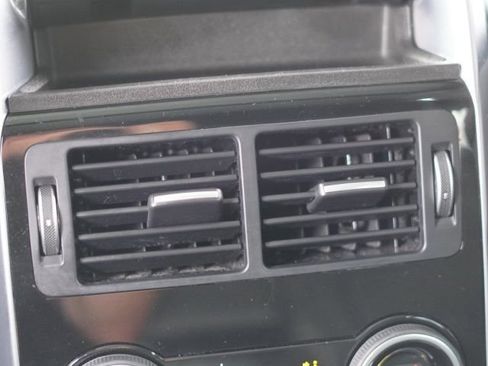 Used 2020 Land Rover Range Rover Sport HSE Dynamic image 30