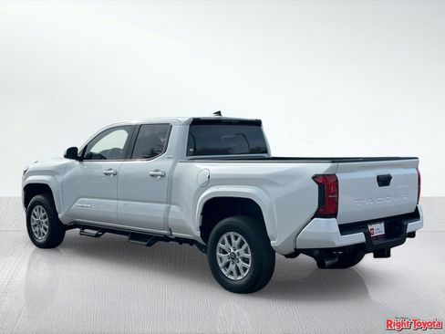Certified 2026 Toyota Tacoma SR5 RWD image 4