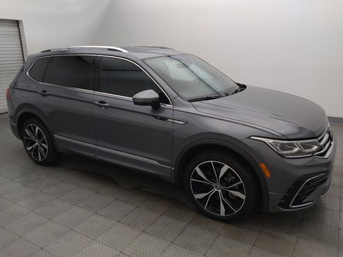 Used 2023 Volkswagen Tiguan SEL R-Line AWD/4WD image 11