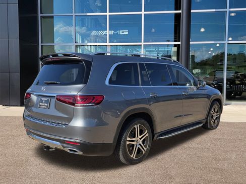Used 2022 Mercedes-Benz GLS 450 4MATIC image 5