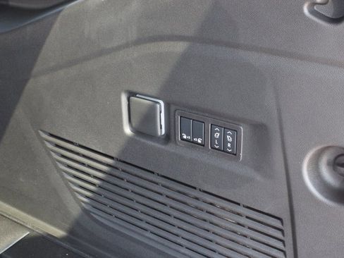 New 2025 GMC Yukon XL Denali w/ Sun & Power Step Package image 61