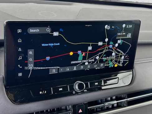 Used 2025 Mitsubishi Outlander SE image 21