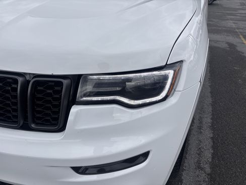 Used 2020 Jeep Grand Cherokee Limited X image 10