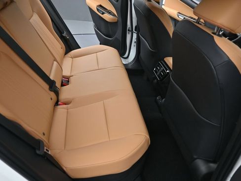 New 2026 Lexus NX 350h FWD w/ Cold Area Package image 15