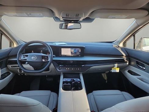 New 2025 Nissan Murano SL image 6