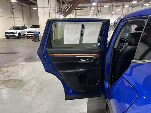 Used 2021 Honda CR-V Touring image 21