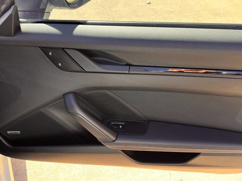 Used 2024 Porsche 911 Carrera T image 18