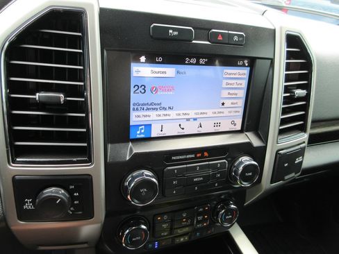 Used 2019 Ford F150 Lariat AWD/4WD image 30
