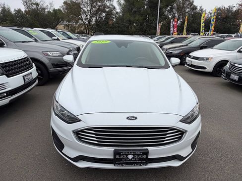 Used 2019 Ford Fusion SE image 11